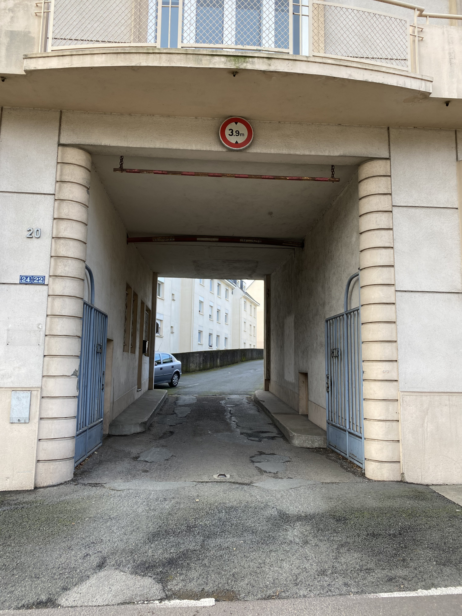 Image_1, Parking, Angers, ref :659-37