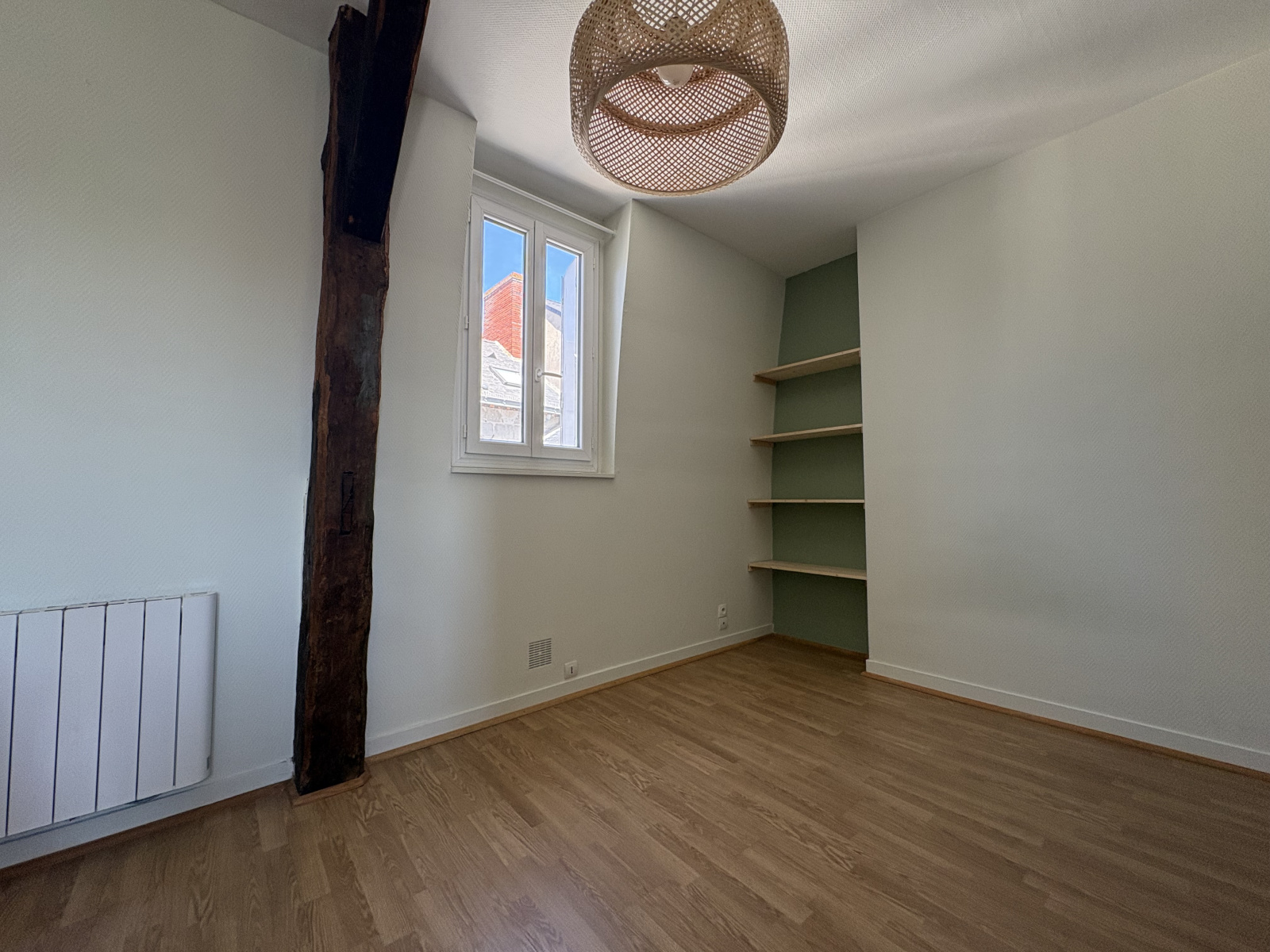 Image_4, Studio, Saumur, ref :71726