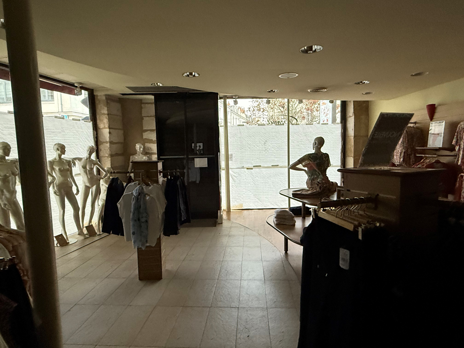 Image_3, Local commercial, Saumur, ref :