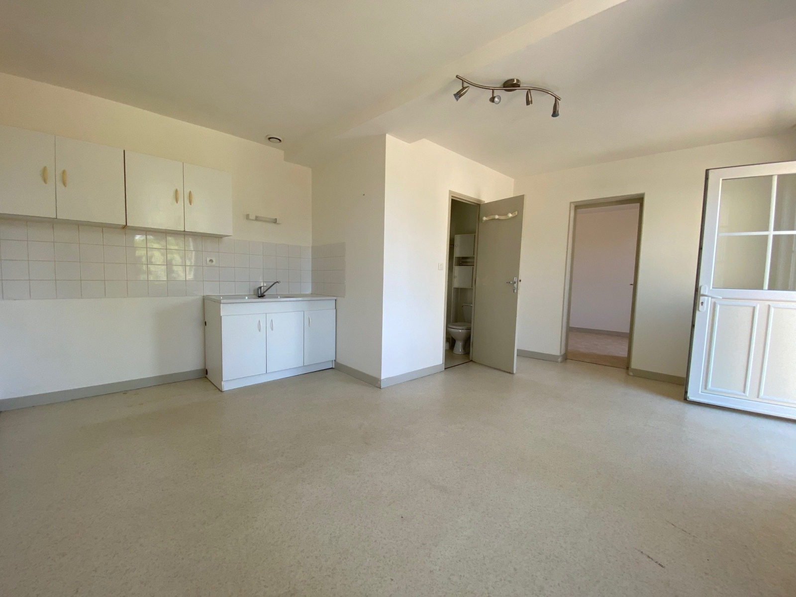 Image_2, Appartement, Saint-Martin-de-la-Place, ref :31072020.1803