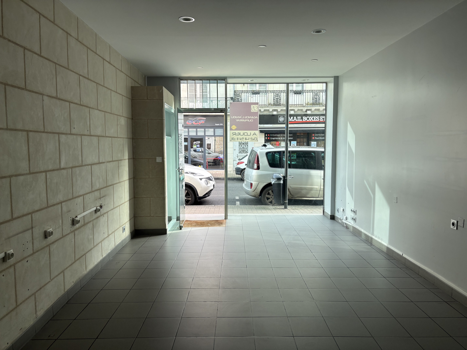 Image_4, Local commercial, Saumur, ref :251112-11