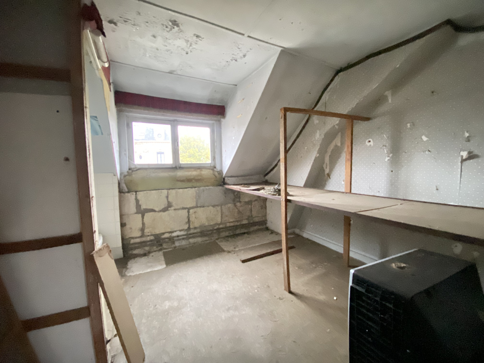 Image_9, Immeuble, Longué-Jumelles, ref :4712-30.10