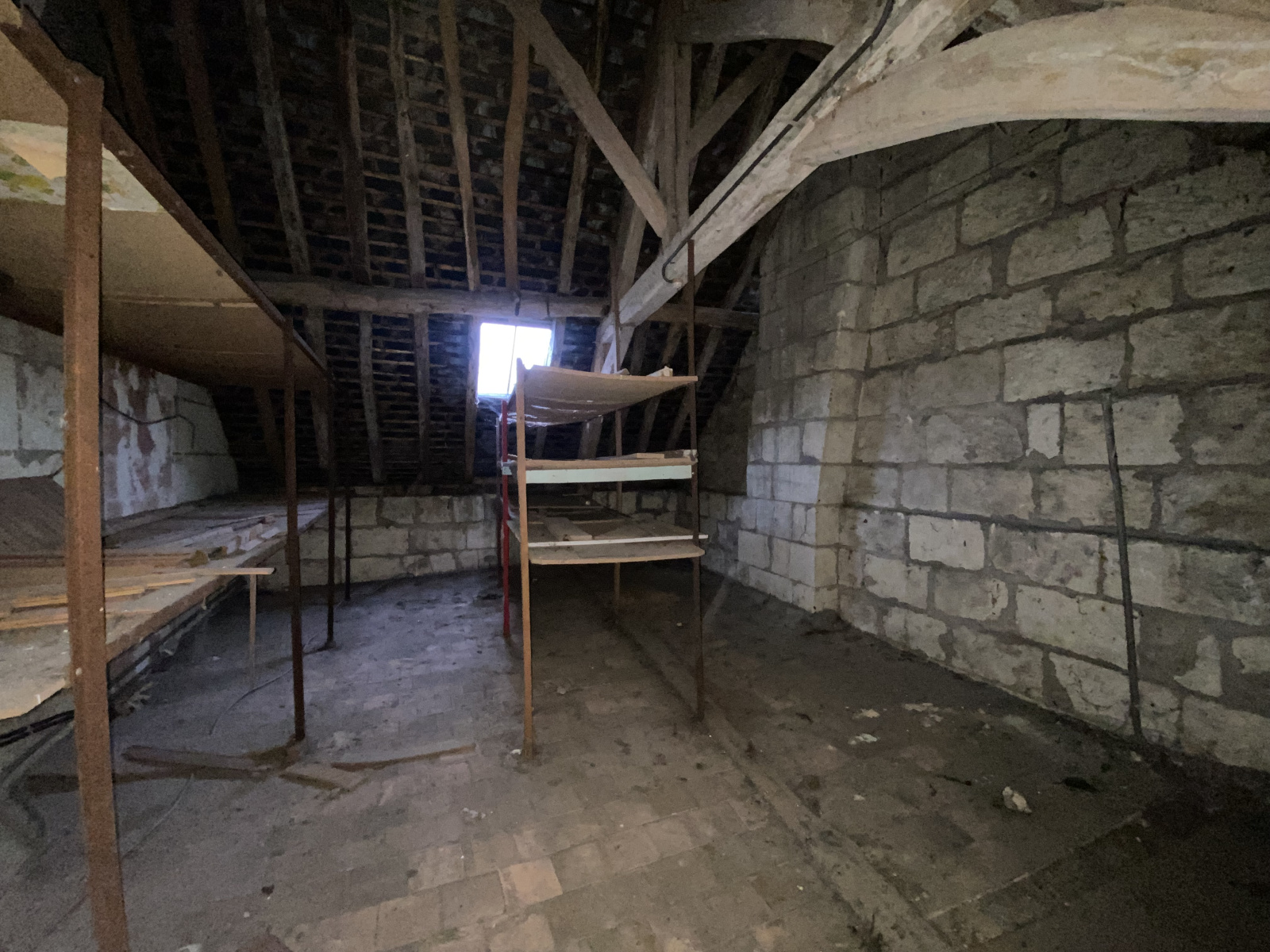 Image_11, Immeuble, Longué-Jumelles, ref :4712-30.10