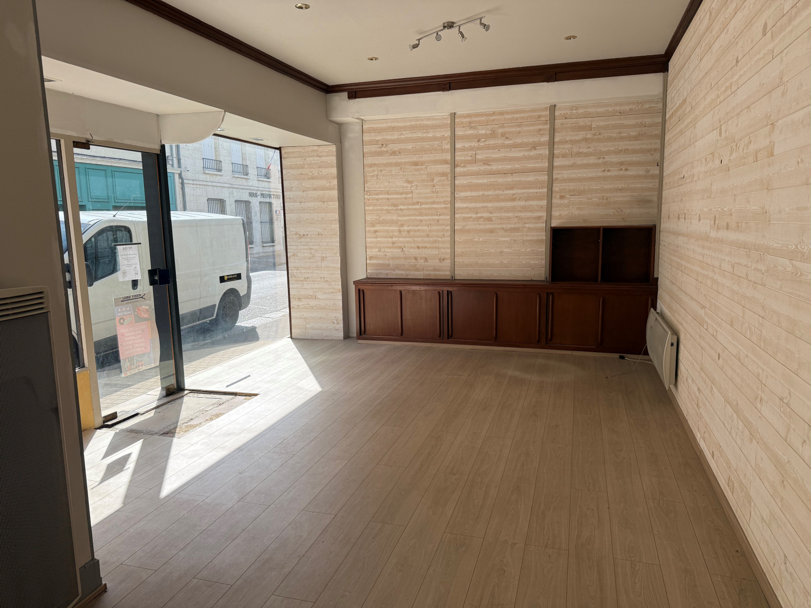 Image_2, Local commercial, Saumur, ref :MUC-LCN-238-190