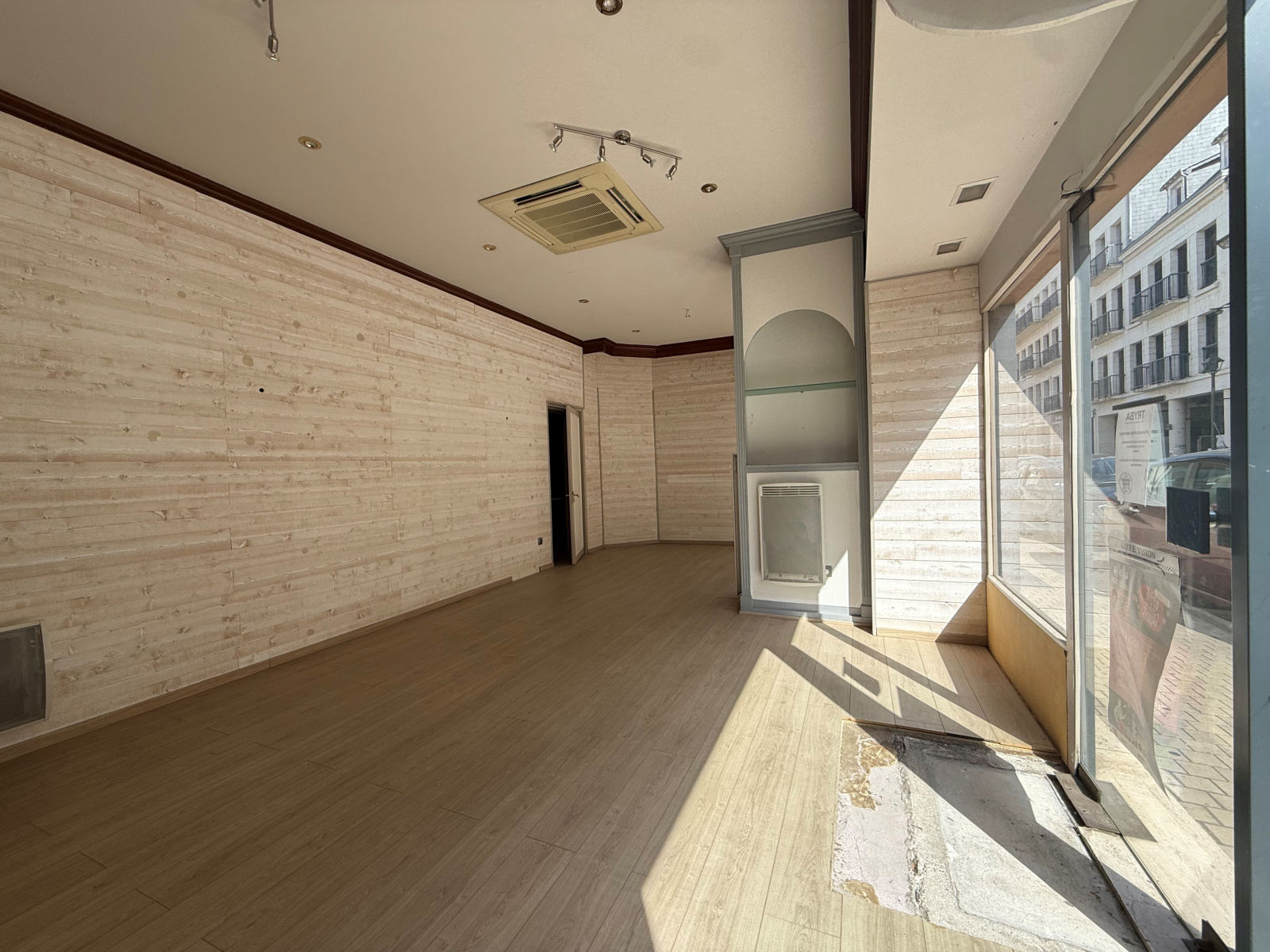 Image_3, Local commercial, Saumur, ref :MUC-LCN-238-190