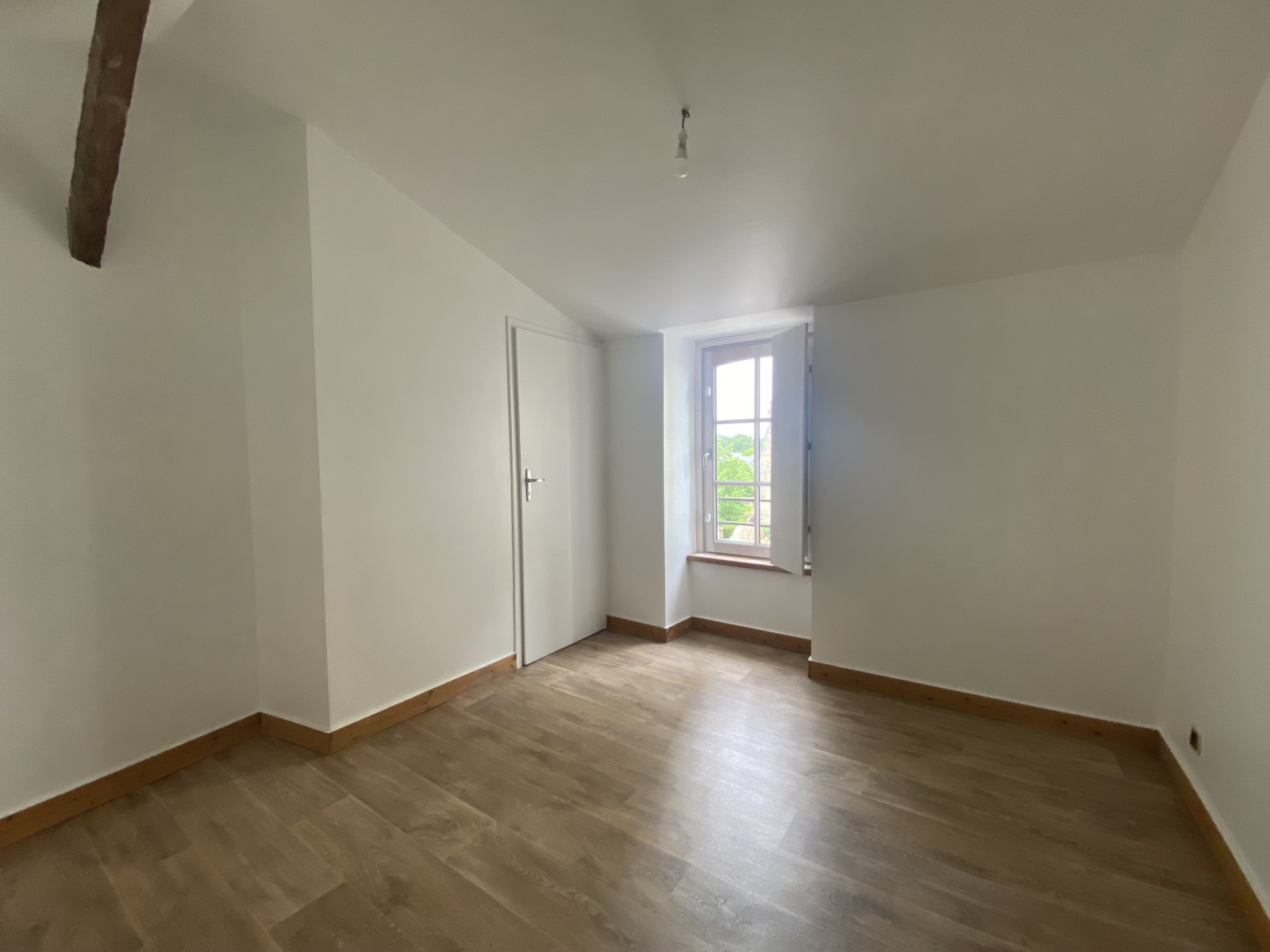 Image_3, Duplex, Le Puy-Notre-Dame, ref :06062024