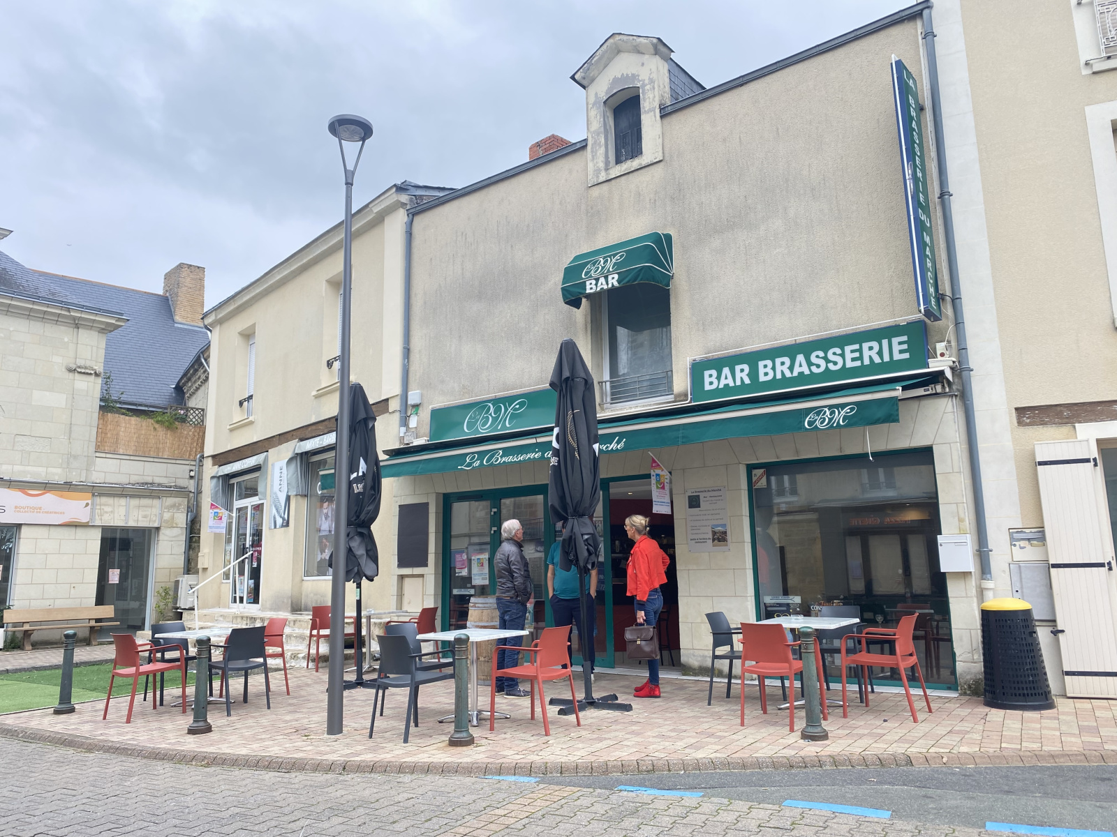 Image_1, Immeuble, Doué-en-Anjou, ref :4412-16.10